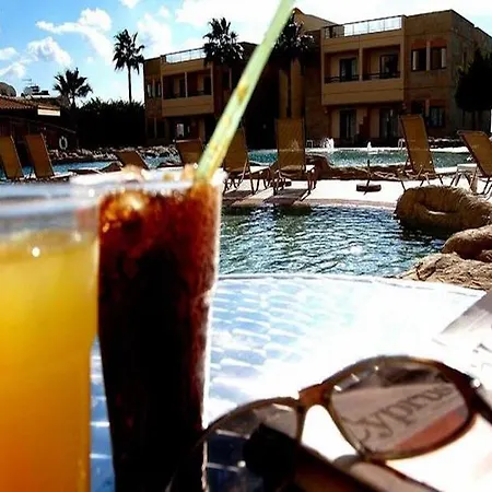 Panareti 3* Korall-öböl