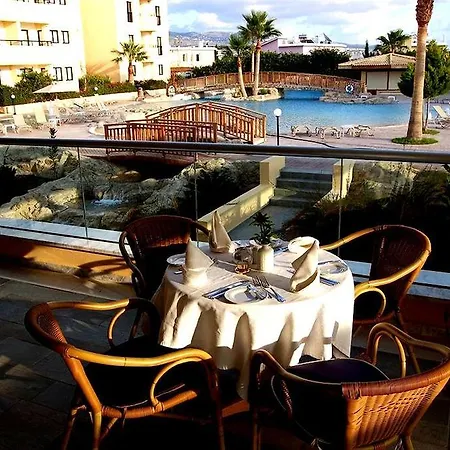 Resort Panareti 3*