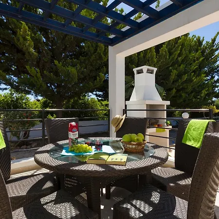 Panareti Üdülőközpont Korall-öböl