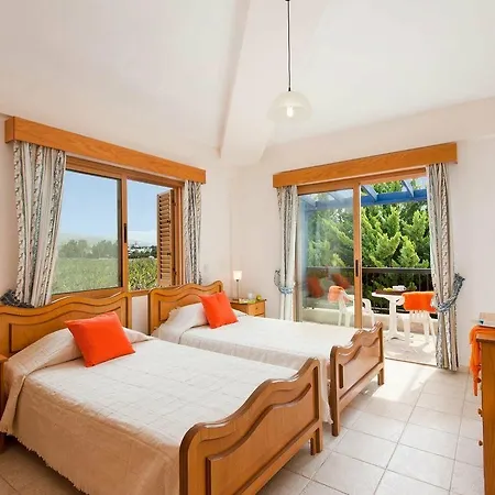Resort Panareti Coral Bay
