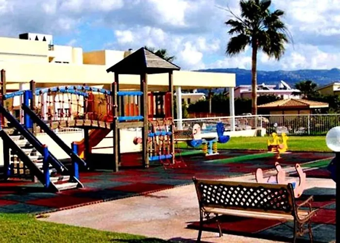 Resort Panareti Coral Bay